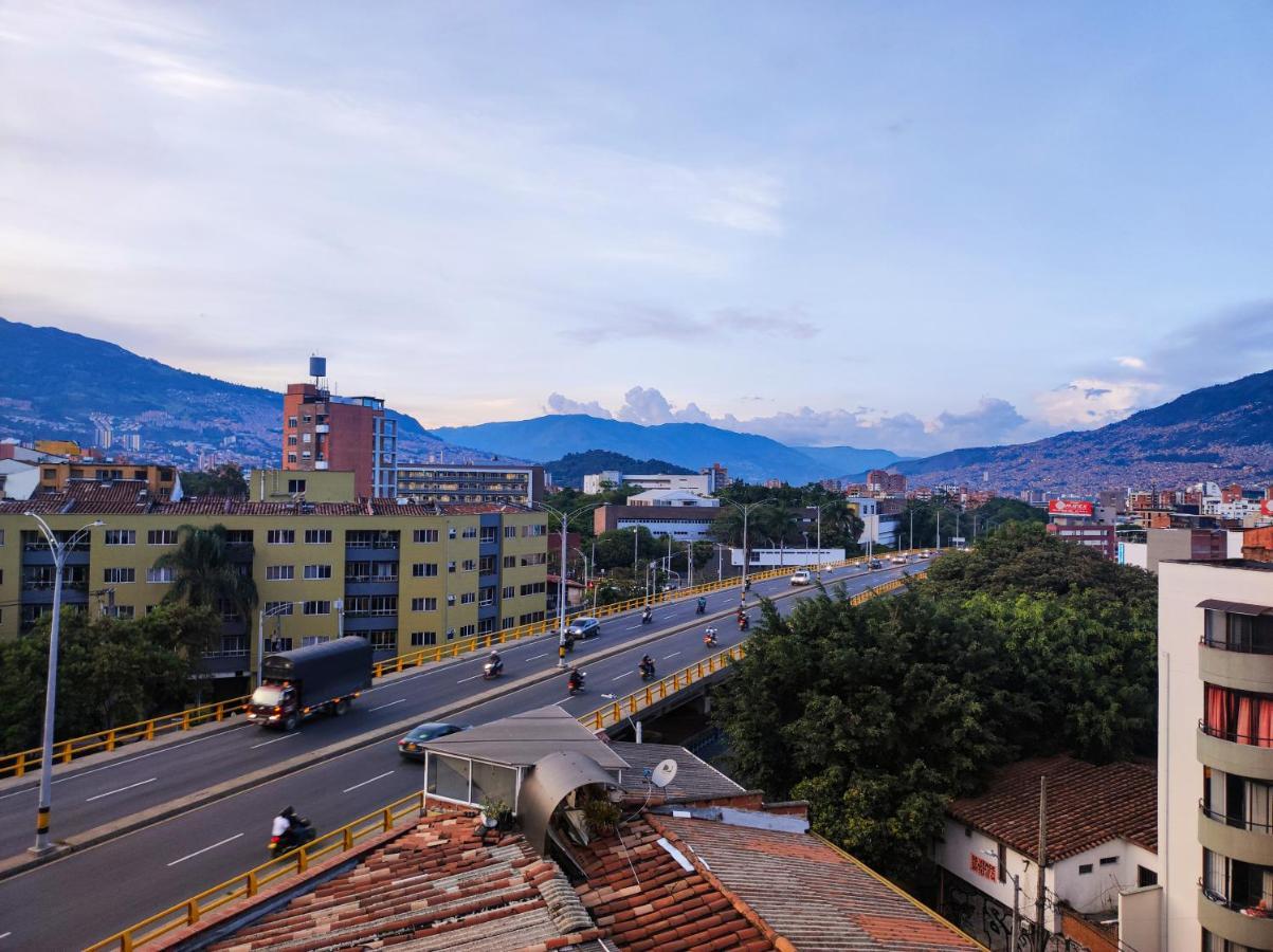 Apartment En Laureles Con Excelente Ubicacion Medellin