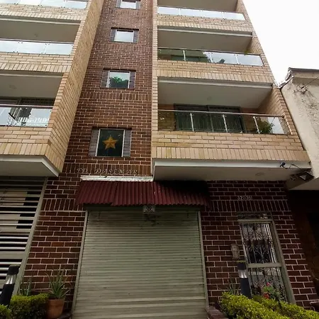 Apartamento En Laureles Con Excelente Ubicacion Medellin Exterior photo