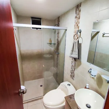 Apartamento En Laureles Con Excelente Ubicacion Medellin Exterior photo
