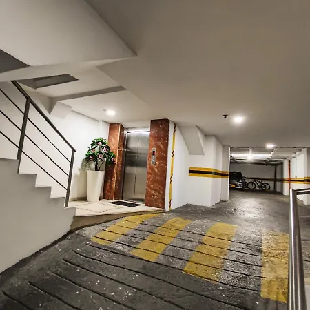 Apartamento En Laureles Con Excelente Ubicacion Medellin Exterior photo